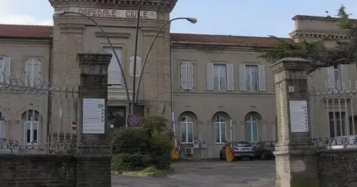 Macerata, la denuncia di un 77enne: 